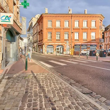 Large With Terrace ** ** Toulouse